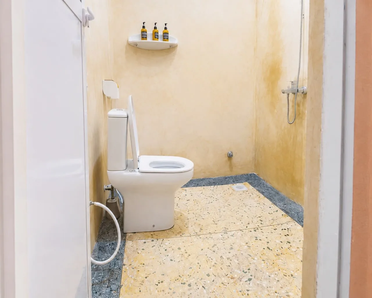 Private bathroom at Gavana House